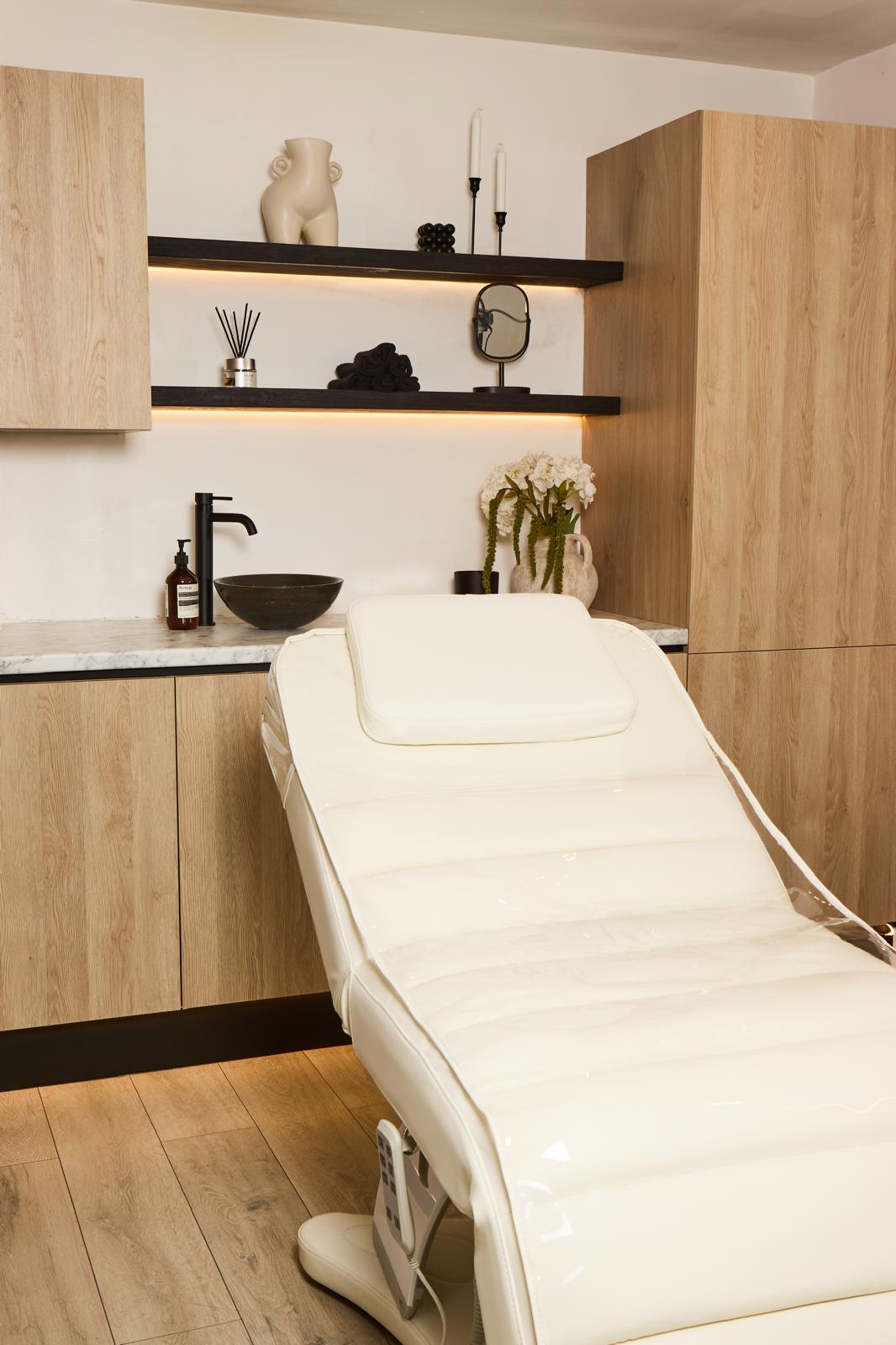 Smart Cosmetics clinic interior